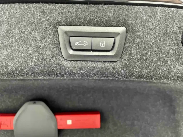 BMW 5 Series — Фото автомобиля 15