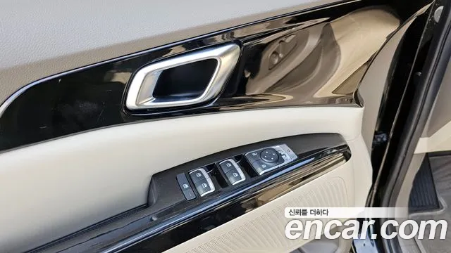 Kia Canival Carnival 4 поколение Бензин 9 мест Noblesse — Фото автомобиля 17