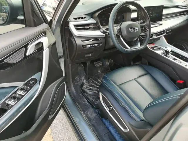 Geely Jiaji — Фото автомобиля 15