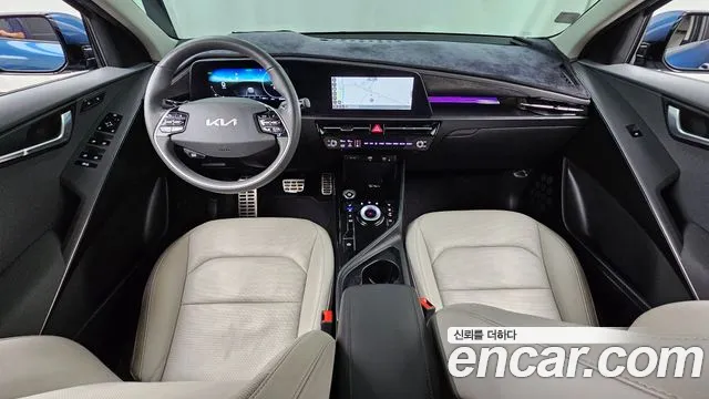 Kia Niro The All New Niro Signature — Фото автомобиля 7
