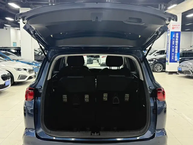 Wuling Victory — Фото автомобиля 20