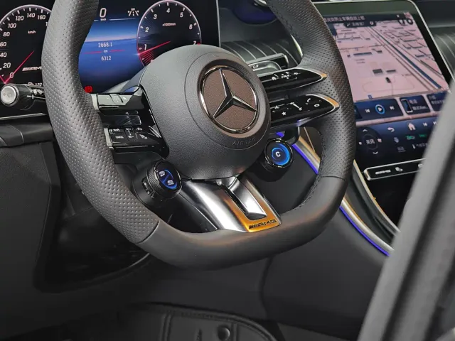 Mercedes-Benz GLC-Class AMG — Фото автомобиля 25
