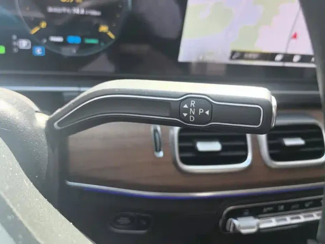 Mercedes-Benz GLS-Class — Фото автомобиля 16