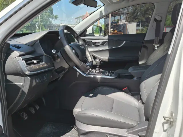 Chery Tiggo 8 — Фото автомобиля 5