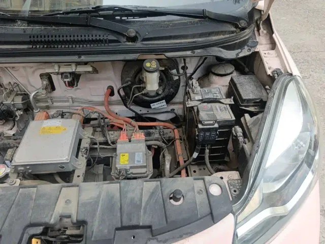 Changan Changan Benben E-Star 2021 National Edition Colorful Version LFP (31.86kWh) — Фото автомобиля 22