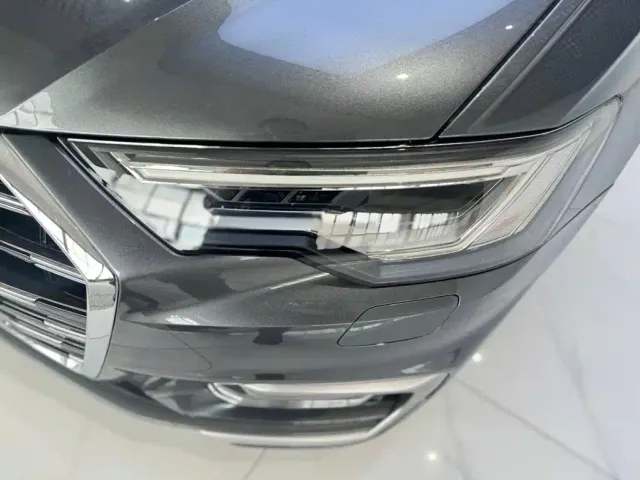 Audi A6L — Фото автомобиля 10