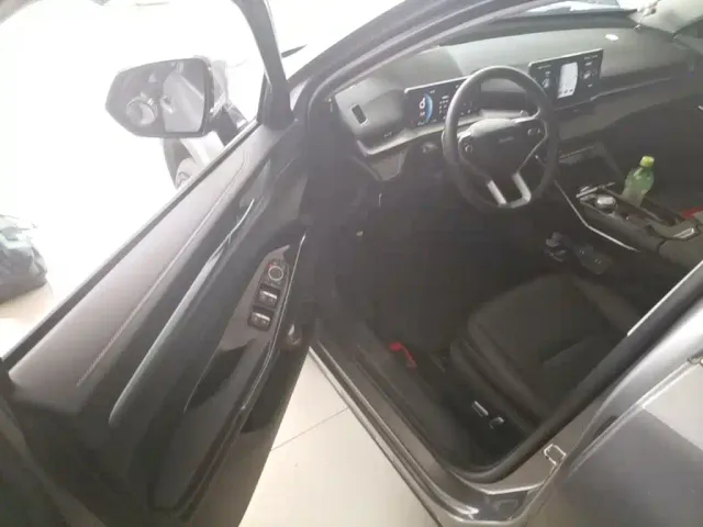 Haval H6 — Фото автомобиля 15