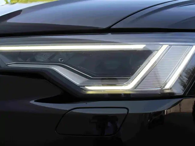 Audi A6L — Фото автомобиля 10
