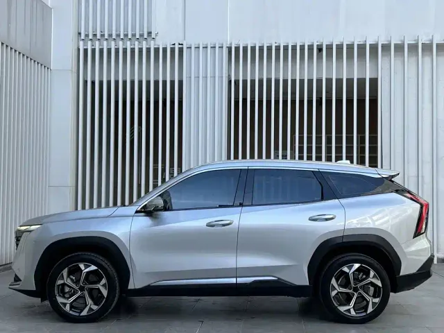 Geely Boyue L — Фото автомобиля 3