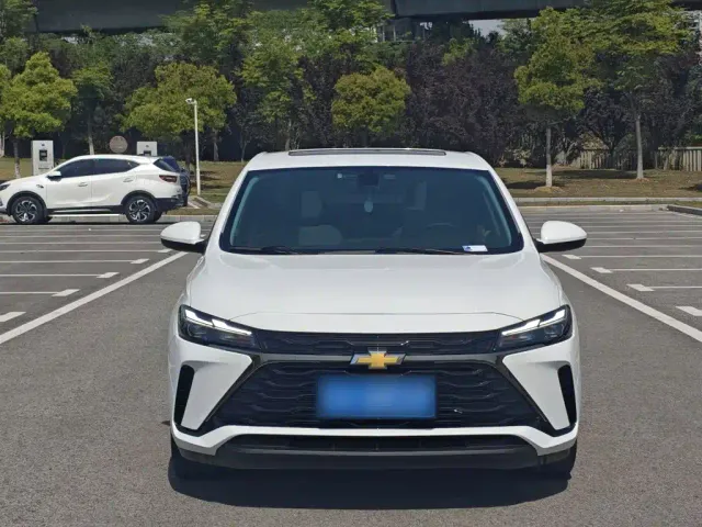 Chevrolet Monza — Фото автомобиля 9