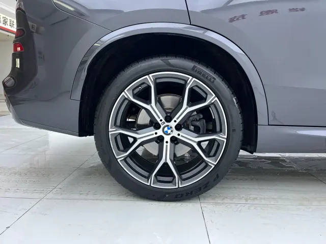 BMW X5 — Фото автомобиля 21