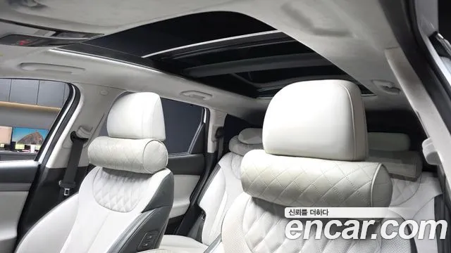 Hyundai Santafe — Фото автомобиля 18