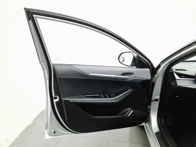 Changan Raeton Plus — Фото автомобиля 8