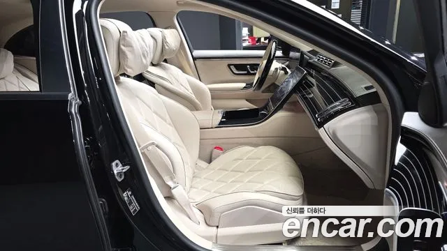 Mercedes-Benz S-Class — Фото автомобиля 11