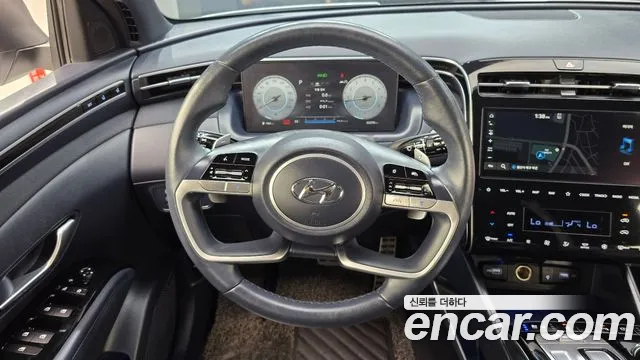 Hyundai Tucson Tucson (NX4) Бензин 1.6 турбо 2WD — Фото автомобиля 13