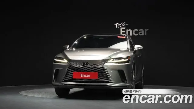 Lexus RX — Фото автомобиля 3