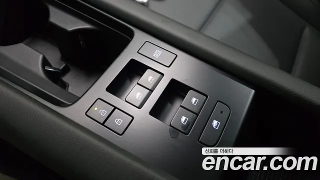 Hyundai Ioniq 6 — Фото автомобиля 20