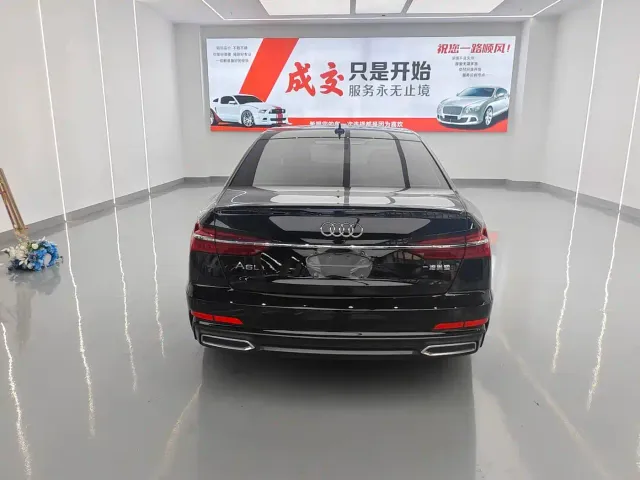 Audi A6L — Фото автомобиля 4