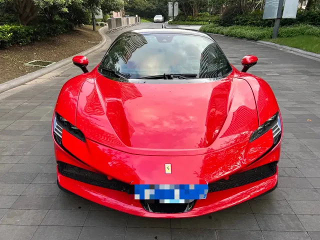 Ferrari SF90 — Фото автомобиля 2