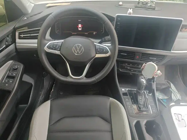 Volkswagen Bora — Фото автомобиля 6