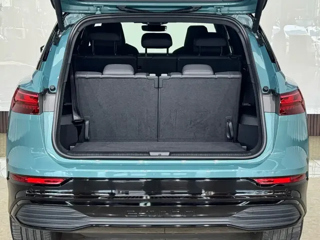 Audi Q5 e-tron — Фото автомобиля 22