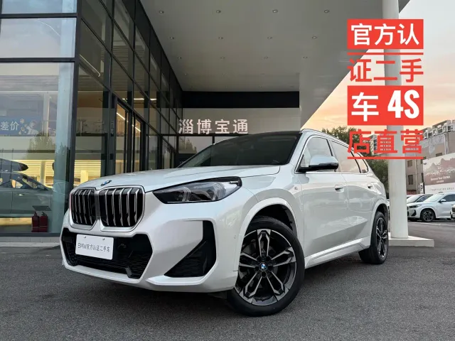 Фотография автомобиля — BMW X1