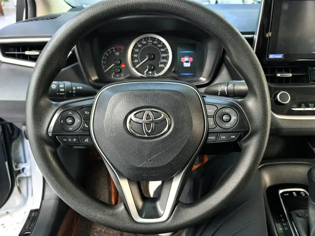 Toyota Corolla — Фото автомобиля 14