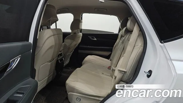 Genesis GV80 — Фото автомобиля 17