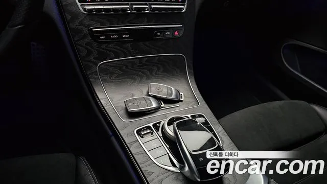 Mercedes-Benz C-Class — Фото автомобиля 18