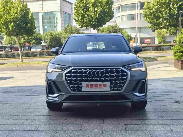 Audi Q3 — Фото автомобиля 2