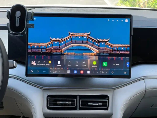 BYD Song Ultra — Фото автомобиля 14