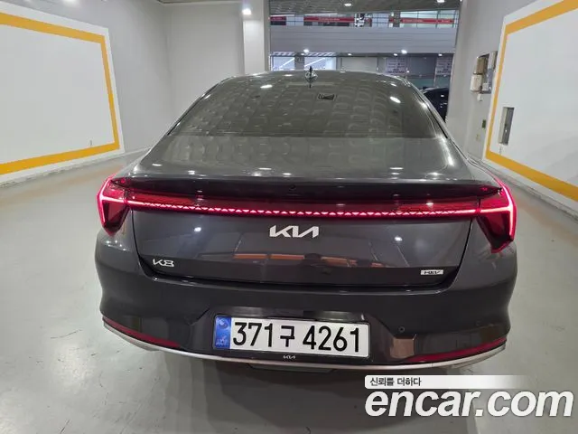Kia K8 Hybrid — Фото автомобиля 5