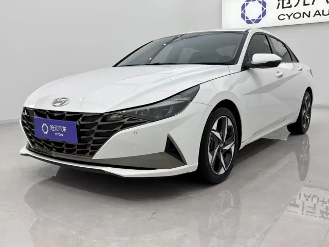Фотография автомобиля — Hyundai Elantra