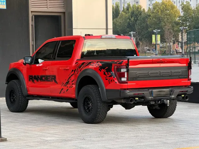 Ford F-150 Raptor — Фото автомобиля 7