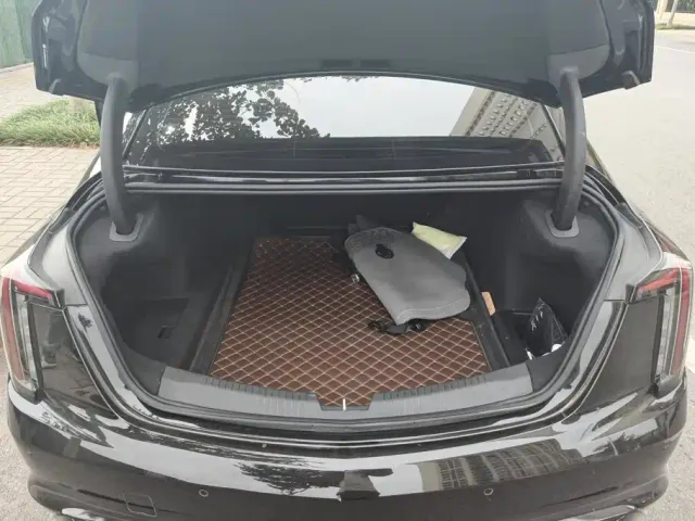 Cadillac CT5 — Фото автомобиля 4