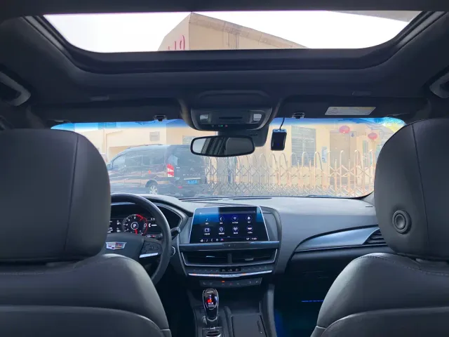Cadillac CT5 — Фото автомобиля 22