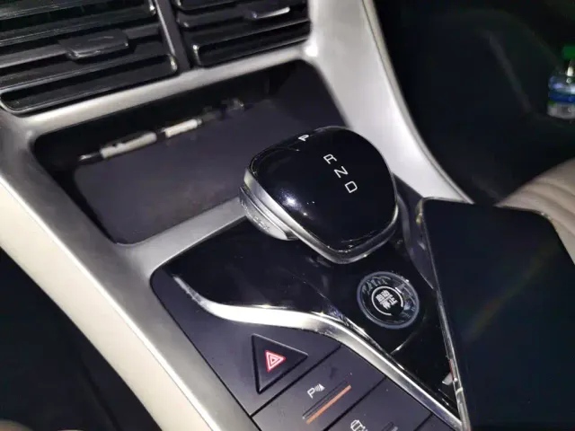 BYD Song Pro — Фото автомобиля 10