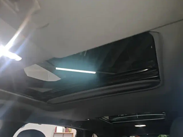 Toyota Sienna — Фото автомобиля 17