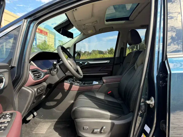 GAC Trumpchi M6 — Фото автомобиля 7