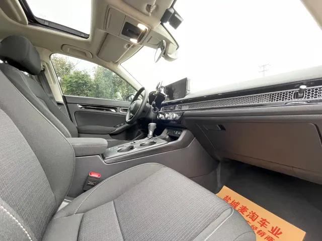 Honda Civic — Фото автомобиля 10