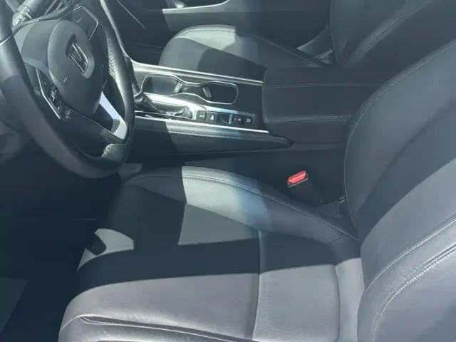 Honda Accord — Фото автомобиля 15