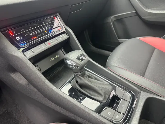 Skoda Karoq — Фото автомобиля 12