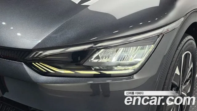 Kia EV6 — Фото автомобиля 22
