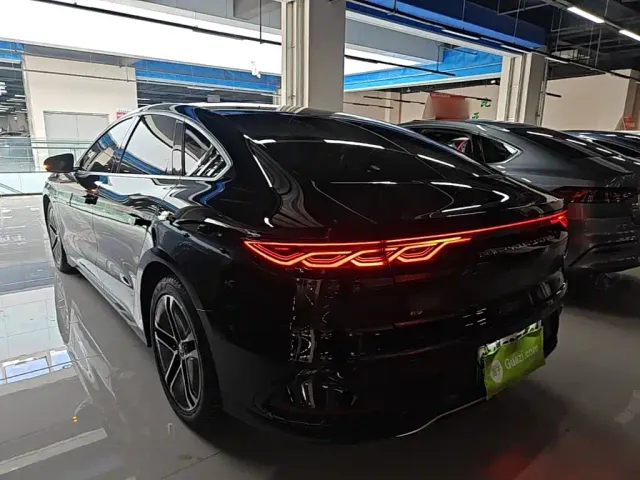 BYD Han — Фото автомобиля 4