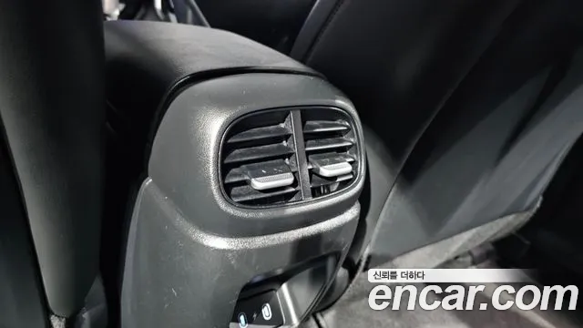Hyundai Avante CN7 — Фото автомобиля 30