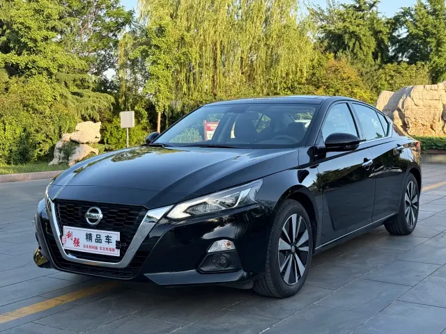 Фотография автомобиля — Nissan Teana