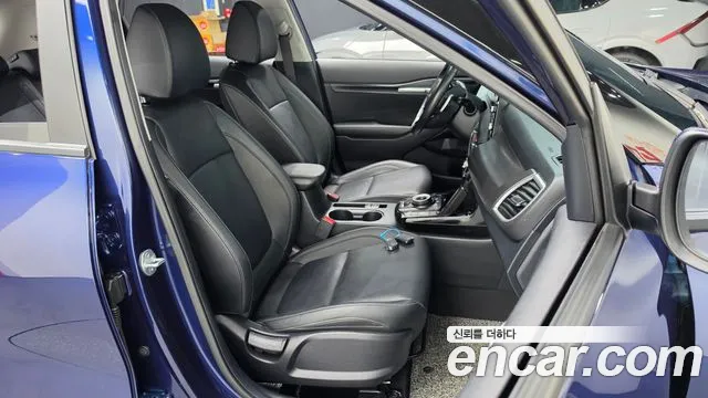 Kia Seltos Новый Seltos Бензин 2.0 2WD — Фото автомобиля 11