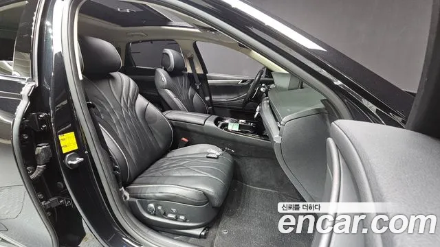 Genesis G80 RG3 — Фото автомобиля 16