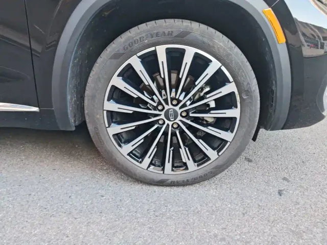 Geely Xingyue L — Фото автомобиля 24