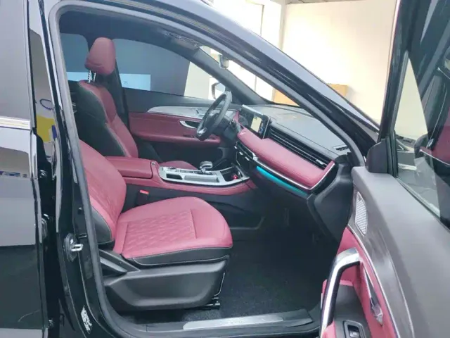 Jetour X70 Plus — Фото автомобиля 8